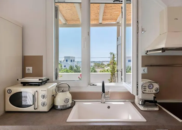 Pounta, 2Br Apartment W Shared Pool, Fiora II *