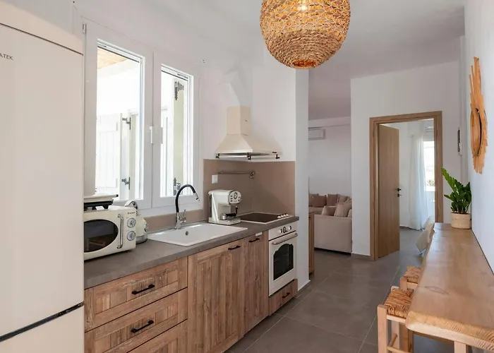 Pounta, 2Br Apartment W Shared Pool, Fiora II Pounda